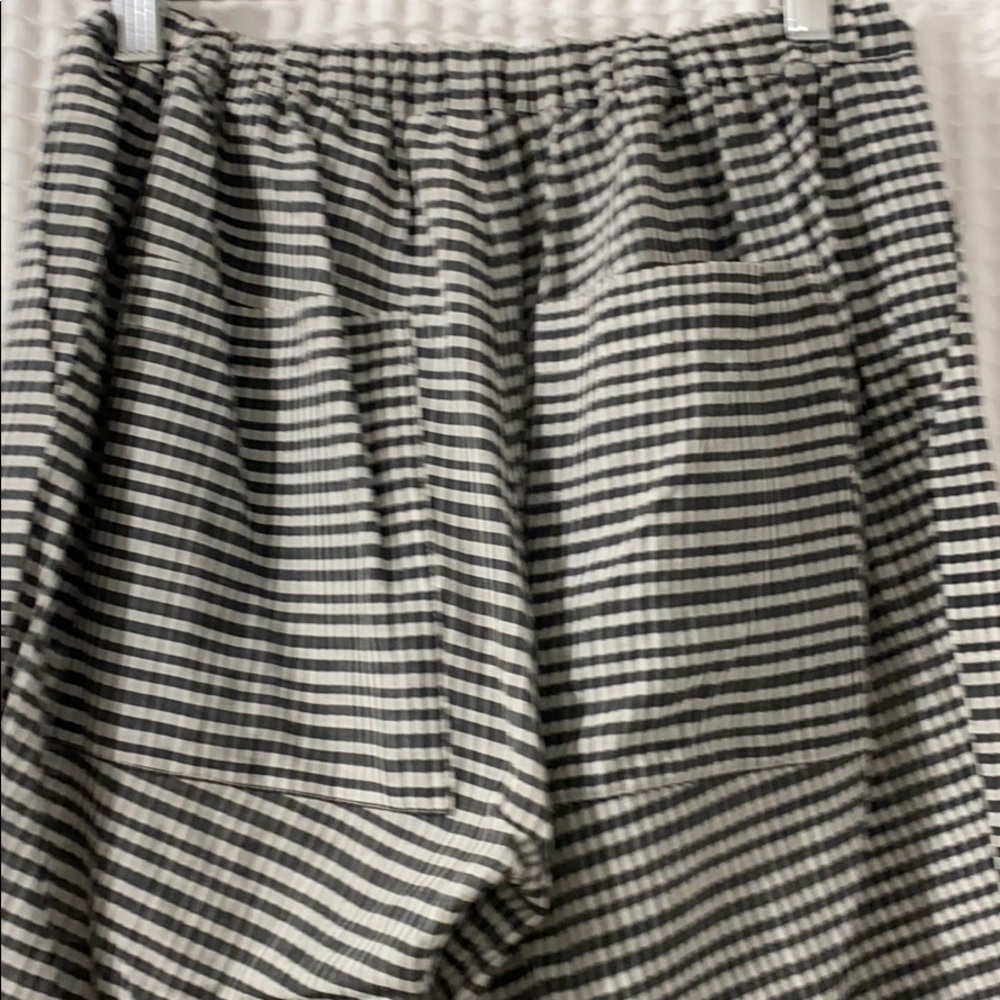 Pants - Picture 5 of 8
